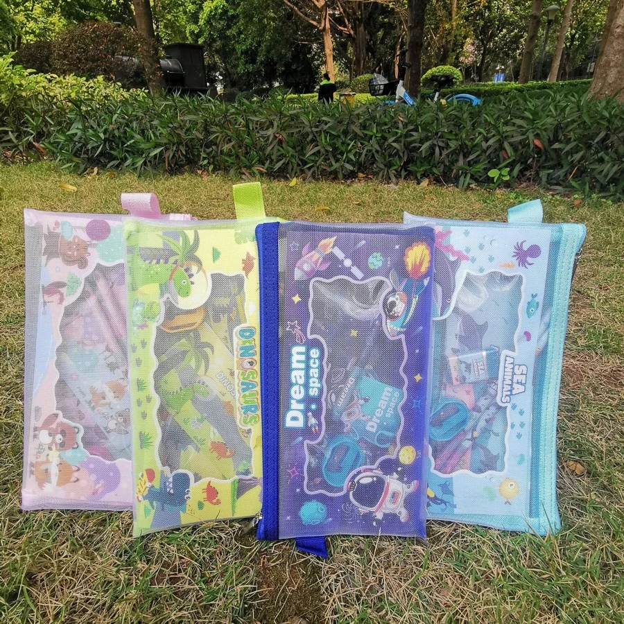 5件套网格文具袋套装铅笔、尺子、笔记本、卷笔刀、橡皮擦、网格拉链文具礼包、铅笔盒套装、万圣节/圣诞节礼物