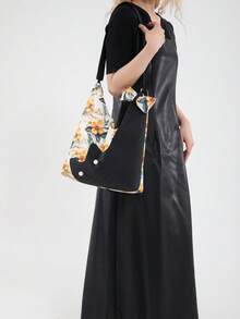 2025新款碎花拼布时尚简约休闲清新大容量单肩托特包腋下包，女士新月斜挎包，学生挎包，购物手提包 - 黑色 - 查看 4