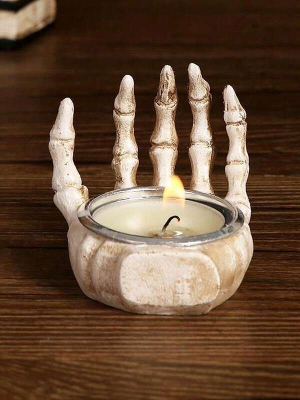 1PC Halloween Skull Candle Holder Dining Table Candle Decoration Halloween Party Candle Light Decoration Home Dining Table Centerpiece Horror Theme Farmhouse Party Table Decoration