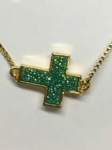 A And Posh Zirconia Cross Pendant Bracelet. It's Great For Christians To Wear. You Can Wear It When Praying Or In Your Daily Life.