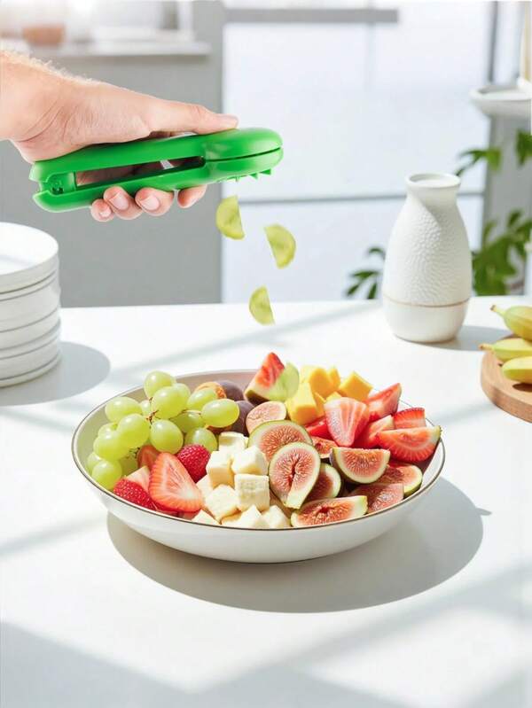 1 Stück Fruchtschneidewerkzeug für Trauben, Kirschen, Tomaten, Erdbeeren, Gemüse und Obstsalate, Viertelschneider, Obstschneider, effizient und einfach zu benutzende Küchenutensilien zum Schneiden von frischem Obst und Gemüse