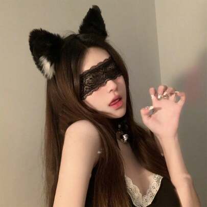 A Set Of 3 Items. Black Lace Eyepiece + Black And White Cat Ears + Silver Bell Collar. Costume For Halloween, Black Cat Outfit, Sexy Black Cat Outfit, Love Outfit, Black Lace Edge Eye Mask, Openwork Eye Veil, Atmosphere-Enhancing Black Cat Costume