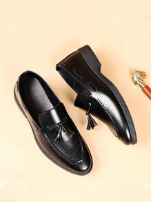 Men's Slip-On Loafers Shoes With Tassel Decoration, Soft Sole Business Casual Leather Shoes
