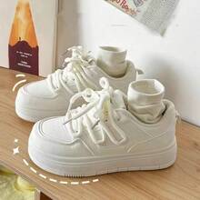 Women Skateboarding Shoes - 普通款白色 休閒運動 - 查看 2