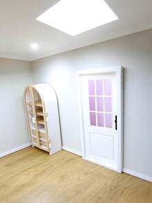 1:12 Scale Miniature Door, DIY Dollhouse Accessory, Resin Realistic Openable House Door, Miniature Scene Decor, Pretend Play Prop, Openable Model House Door, Accessory