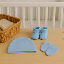 Hat, Glove And Bootie Kit For Newborn Baby RN Hats And Socks In Suede For Boys And Girls Pink And Blue Maternity Baby Glove Layette - 藍色 - 查看 2