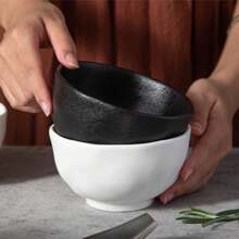 1 pieza Cuenco cerámico mate cocido a alta temperatura, duradero, fácil de limpiar, con un acabado rústico en color negro clásico, con aspecto elegante y espacioso, antideslizante: el acabado mate aumenta la fricción para evitar resbalones al sostenerlo, talla grande seguro de usar