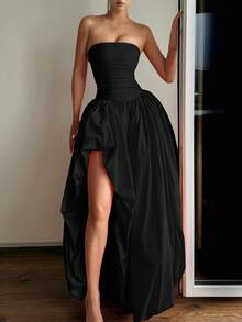 女士优雅性感无肩带长裙，不对称高开衩设计，后背系带可调节，是派对、鸡尾酒会、圣诞节、婚礼和约会之夜的理想之选，也是情人节、春季黑色派对等特殊场合的完美选择。 - 黑色 - 查看 8