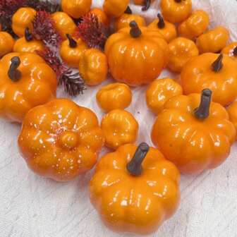 1 件逼真的迷你南瓜，优雅的南瓜装饰，适用于家庭、户外、花园、乡村、活动道具、万圣节装饰桌面装饰家居装饰秋季装饰房间装饰秋季装饰