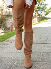 Botas medianas de caña alta para mujer de otoño/invierno, con puntera redonda, planas, de gamuza y con cordones - Caqui - Ver 4