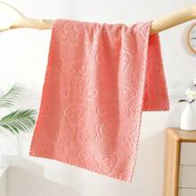 5 Packs Cute Cartoon Bear And Flower Embossed Towels, Soft Absorbent Quick-Dry Face Towels, Premium Towel Gift Set For Men & Women, Ideal For Bathroom, Kitchen, Living Room, Bedroom Use, 100% Polyester Knit Fabric