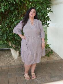 Truni Sometimesglam Plus Size Women Striped V-Neck Flare Sleeve Ruffle Hem Casual Dress, For Pear Triangle Body Shape