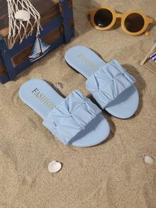 Dép lê ngoài trời mùa hè mới cho bé gái, kiểu dáng xếp ly, mũi tròn, thời trang và trang nhã, màu trơn, kiểu phương Tây, đế bằng cho trẻ em. - Màu xanh nhạt - Xem 2