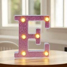1個 16cm 創意家居裝飾 LED 粉色字母燈，室內桌面裝飾 0-9 數字燈，字母跑馬燈，婚禮求婚週年紀念生日派對裝飾字母與數字燈，女孩臥室裝飾字母燈 - 深粉紅色 - 查看 23
