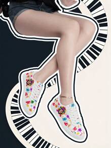 [音乐节主题] 定制照片和名字低帮运动鞋，PU 鞋面面板，彩色泼墨印花，轻便舒适时尚男女通用设计