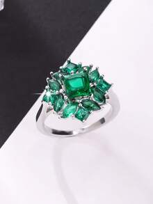 1 件复古优雅闪亮祖母绿 CZ 戒指，女士圣诞节、感恩节礼物，适合日常佩戴