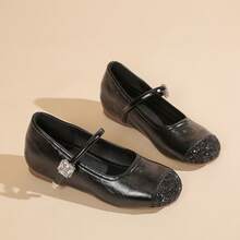 Women Wide Fit Flats - Black - View 2