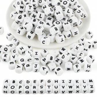 Set de 26/52/78/130 piezas Cuentas de silicona con letras A-Z - Juego de fabricación de joyas personalizadas DIY, suministros artesanales para pulseras con nombre, llaveros, colgantes, cordones de identificación y bolígrafos con cuentas
