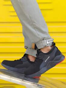 1 Piar Sapatos respiráveis com biqueira de aço para homens, sola de borracha, biqueira de aço, tênis, botas, tênis de trabalho leves, pretos, antiderrapantes, à prova de furos, proteção industrial, calçados de trabalho para mulheres, armazéns, fabricação, jardineiros