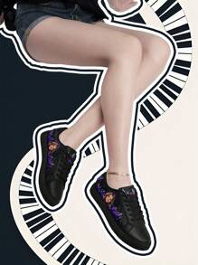 [Music Festival Theme]Women's Custom Name Lightweight Low-Top Sneakers, PU Leather Panel Shoes, Piano Keyboard Print, Unisex All-Season Casual Wear