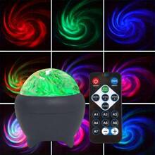 遥控 RGB 极光星空投影仪] LED 星空投影仪夜灯带遥控和语音控制 RGB 极光和北极光效果，多色桌面装饰照明，适用于卧室、客厅，带不可充电纽扣电池