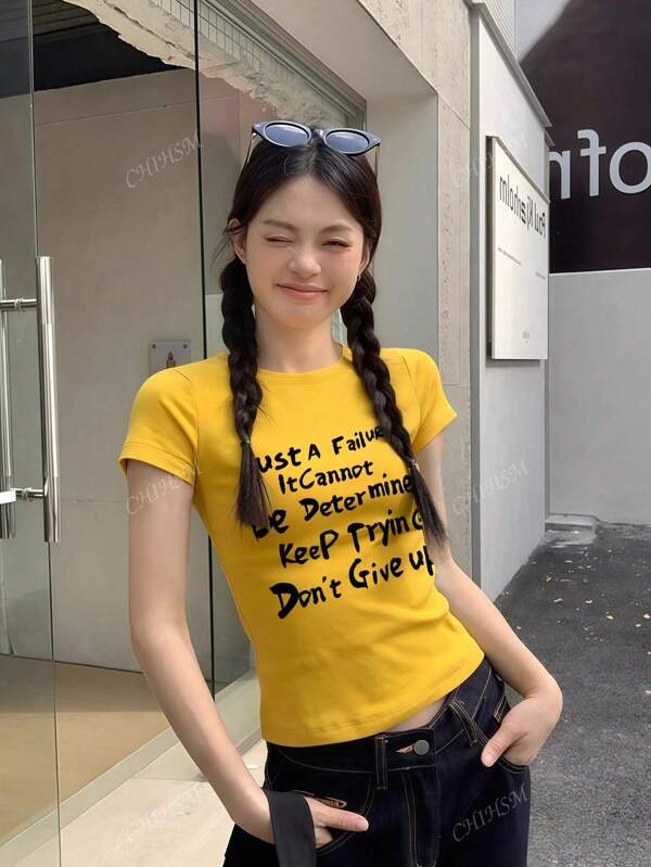 黄色性感优雅修身短袖 T 恤，适合女士，字母印花，独特百搭，适合派对和约会穿着