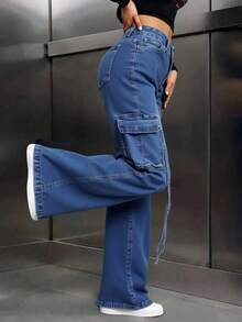 Pantalones jeans de campana de cintura alta azul, con múltiples bolsillos, estilo militar - trendy y prácticosLiso    Casual  Sexy  Fiesta  Elegante  Bohemio  Dulce    Cremallera  Bolsillo  Botón    Cargo  Noche de fiesta  Vacaciones  Diario  Formal y de noche  Trajes de aeropuerto  Concierto de música country  fiesta del té  Escenario y concierto    Cargo - Azul lavado oscuro - Ver 3