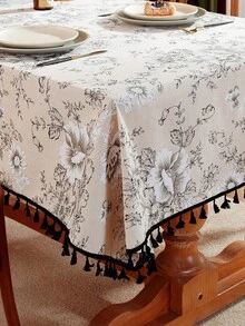 1 件复古黑白花卉流苏桌布，用于咖啡桌、床头柜、家居装饰的装饰罩，适用于餐厅、聚会、晚餐、节日派对、宴会、野餐和露营，四季皆宜