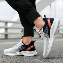 1 par de zapatos para correr ligeros y transpirables para hombres, zapatos cómodos y versátiles para viajes, deportes al aire libre, absorción de impactos, zapatillas para correr, adecuados para tallas pequeñas 38/39 y grandes 45, aptos para adolescentes y estudiantes, zapatos deportivos casuales para uso diario, primavera/verano