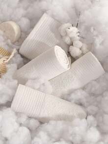 8-Piece Cotton Hand & Face Towel Set Made In Turkiye – Soft & Absorbent 50x90 Cm Towels - White - View 1