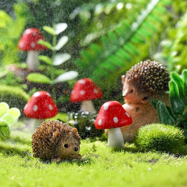 6 stuks (2 egels + 4 paddenstoelen) feeëntuindierfiguren, tuindecoratie van hars, egel en houten paddenstoel, miniatuur plantenbak, cadeau voor Halloween/Thanksgiving/Kerstmis/Pasen