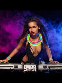 100 Pack Ultra Bright Glow Sticks Bulk Party Pack Glow In The Dark Party Supplies Glow Sticks Necklaces Bracelets With Connectors 8" Glow Stick Light Up Toy Birthday Wedding Pool Halloween - Multicolor - View 4