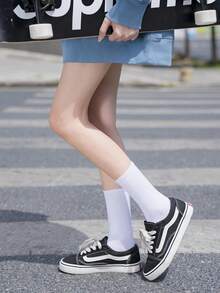 2 pares de calcetines casuales, atléticos y ligeros de algodón para mujer de Irisbear - Blanco - Ver 3
