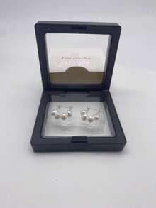 一对银珍珠吊坠耳环，优雅设计女士珠宝