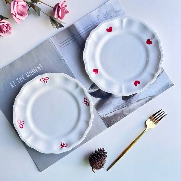 1pc Cute Hand-Painted Heart Ceramic Plate, French Style Bowknot Plate, 8-Inch Steak/Pasta/Dessert/Salad/Breakfast Plate, Creative Valentine's Day Gift, Party Dinnerware