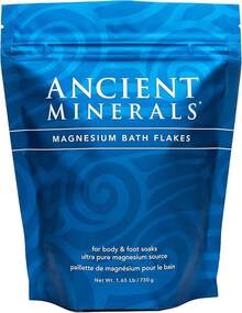 Ancient Minerals - Escamas de baño de magnesio de cloruro de zechstein puro y genuino, bolsa de suplemento de magnesio resellable que superará a las de Epsom principales (28 oz) - 750 g (Paquete de 1) - Ver 12
