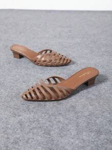 2025 舒适简约休闲蝴蝶结平底纯色凉鞋