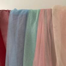 1 件多色透明蕾丝面料，100% 涤纶欧根纱，适用于派对装饰、芭蕾舞裙、桌裙、工艺品、DIY 丝带装饰 - 淺灰色 - 查看 1