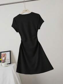 女士休闲修身蝴蝶印花荷叶边纯色套头圆领短袖连衣裙黑色夏季优雅 - 黑色 - 查看 2