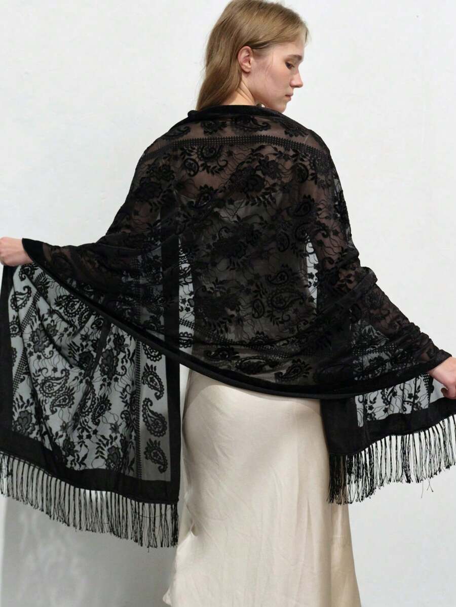 1 Stück Samt Schal mit Blumen Spitze Paisley Muster, modischer Party Schal, warmer Quasten Schal - Verschiedenfarbig - Übersicht 1
