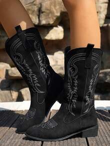 2025 秋冬经典美式复古刺绣皮革尖头西部女靴仿麂皮朋克风格高帮踝靴，黑色，粗跟时尚朋克切尔西靴女款，高跟粗跟马靴，牛仔靴 - 黑色 - 查看 2