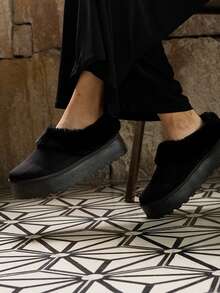 Women Ankle Boots & Booties - 黑色 - 查看 2