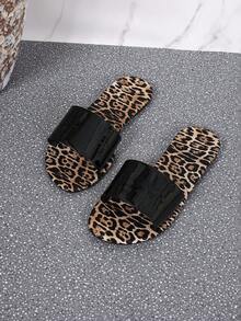 Sandálias femininas de verão com estampa de leopardo, confortáveis, casuais, vermelhas, rasteiras, chinelos leves