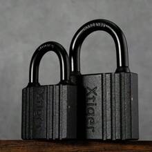 1 件重型挂锁，带 3 把钥匙 - 耐用哑光饰面 | 黑色防水防锈设计 | 适用于仓库、大门、笼子、棚屋、栅栏等。