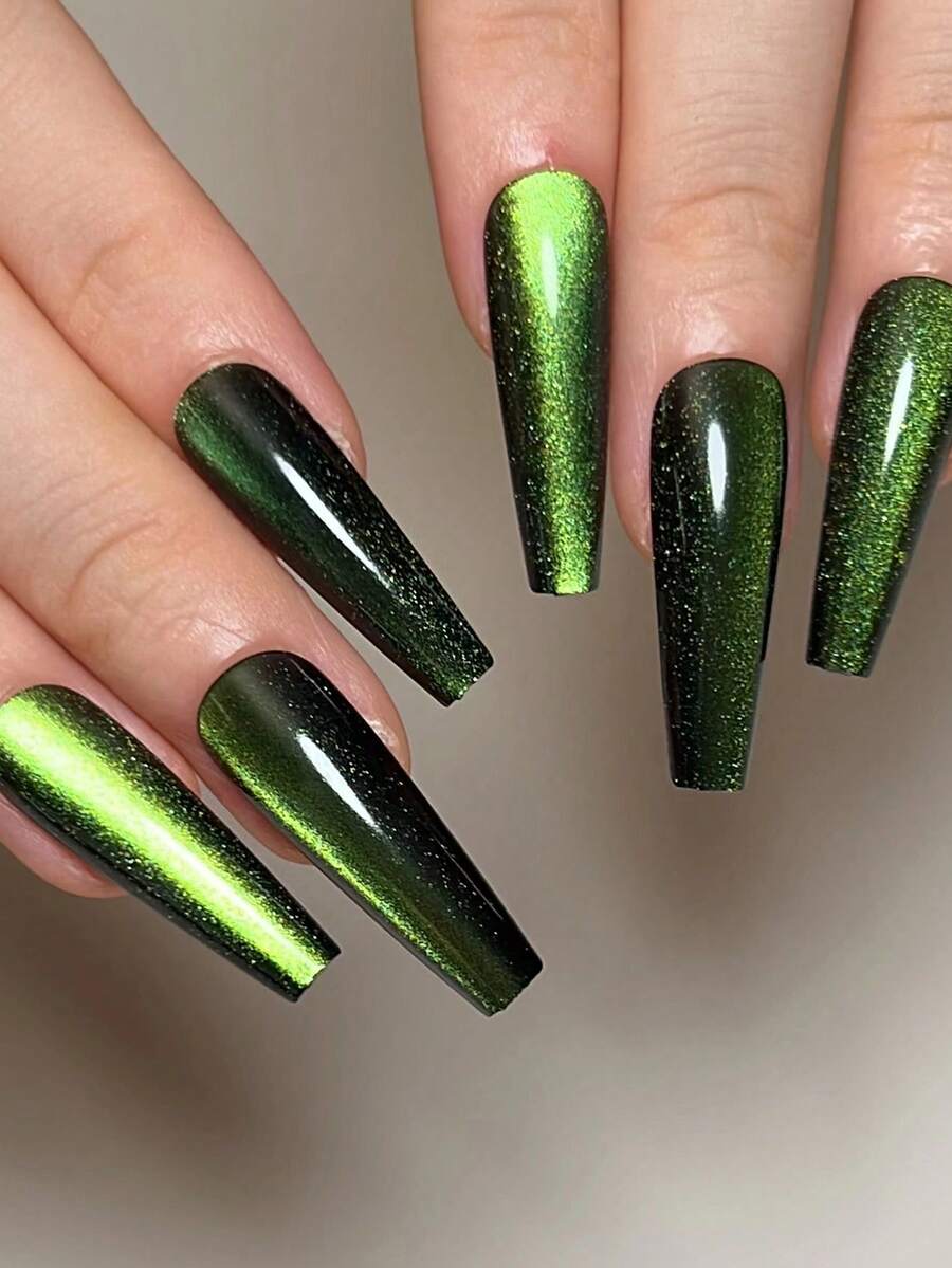 24 件长款棺材风格指甲贴，简约纯绿色猫眼设计，自然美甲套装（包含：1 件果冻凝胶、1 个指甲锉），适合女性日常约会、派对