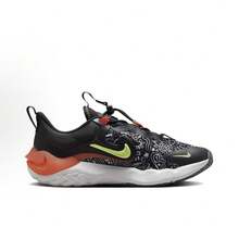 Nike 女士新款轻便低帮运动休闲跑步鞋 DV3106-001 - 黑與白 - 查看 3