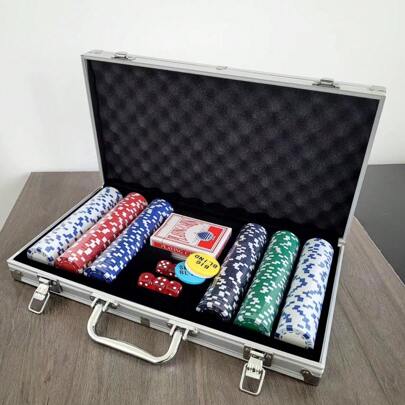 300pcs/Set, 200pcs/Set, 50pcs Poker Chips Set | Professional Anti-Counterfeiting Chips + Magnetic Carrying Case - Texas Hold'em Gambling Supplies - Lucky Victory Code Set - Gift For Holidays, Birthdays
