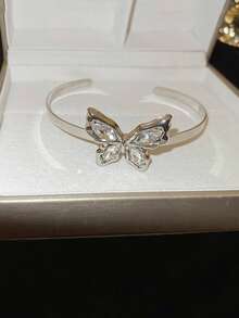 1 件可调节性感开口蝴蝶袖口手链 - 彩色 - 查看 3