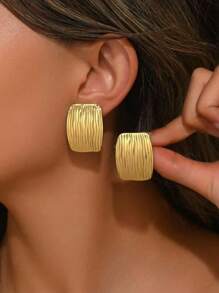 1 对不锈钢方形竖条纹几何夸张耳环，欧美复古高端奢华别致时尚耳环 - 金色 - 查看 5