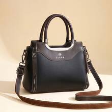 Women Shoulder Bags - 黑色 - 查看 2